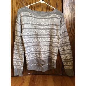 Mossimo Grey and White Sweater